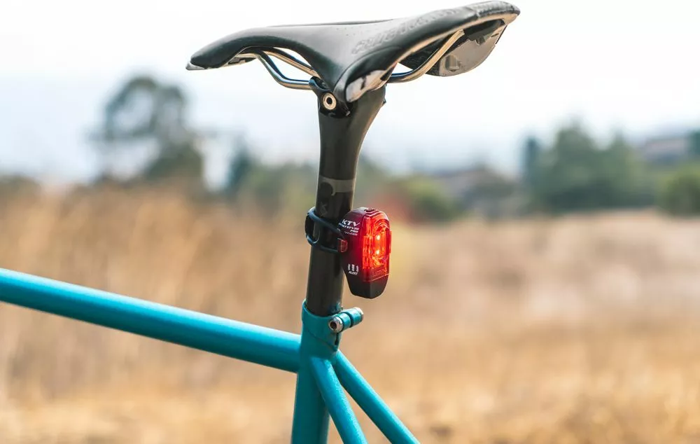 Lezyne KTV PRO Alert StVZO Fahrradrücklicht 6 Lezyne KTV PRO Alert StVZO Fahrradrücklicht – Bild 4