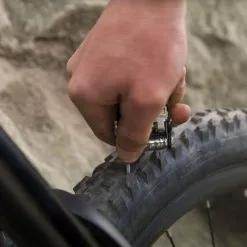 Topeak Mini PT3 Miniwerkzeug -Renthal-Laden tt2583b main l plug